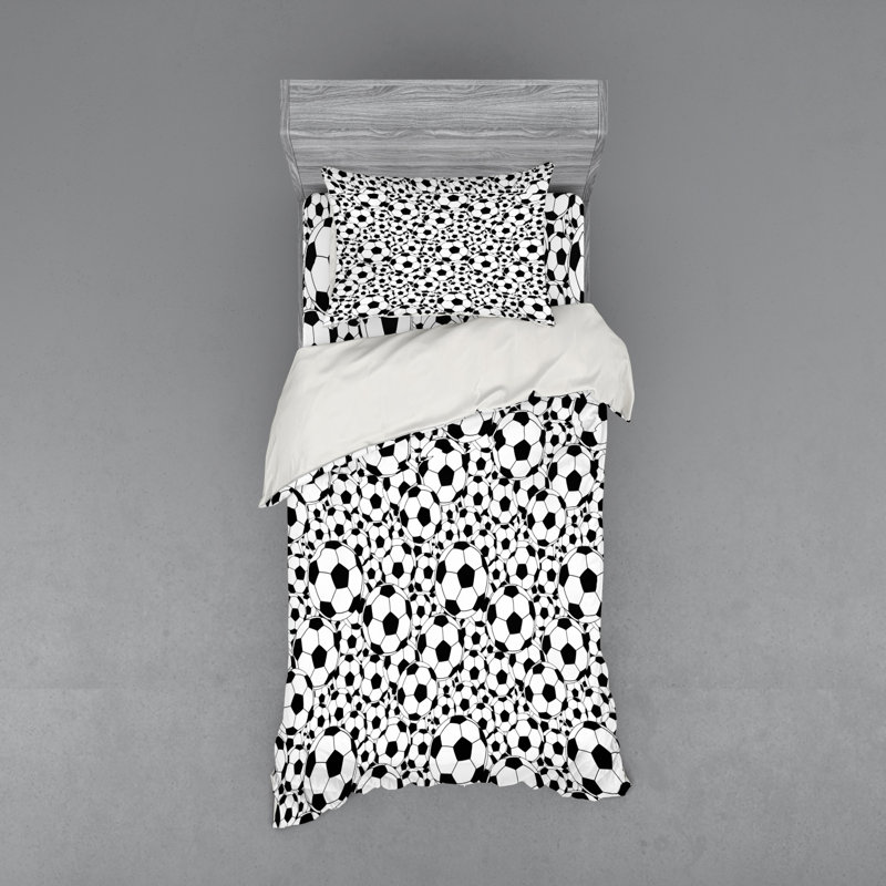 Soccer Polyester Duvet Cover, Twin Duvet Cover + 2 Additional Pieces