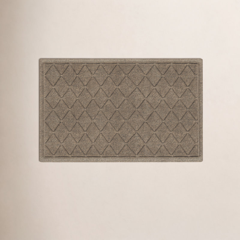 WaterHog® Argyle 23 in. x 35 in. Indoor Outdoor Doormat, Camel, Rectangle 24" x 36"