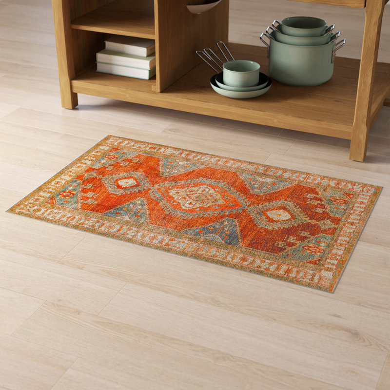 Tapis orange brûlé / orange lavable à la machine Mags, Rectangle 2 pi 6 po x 4 pi