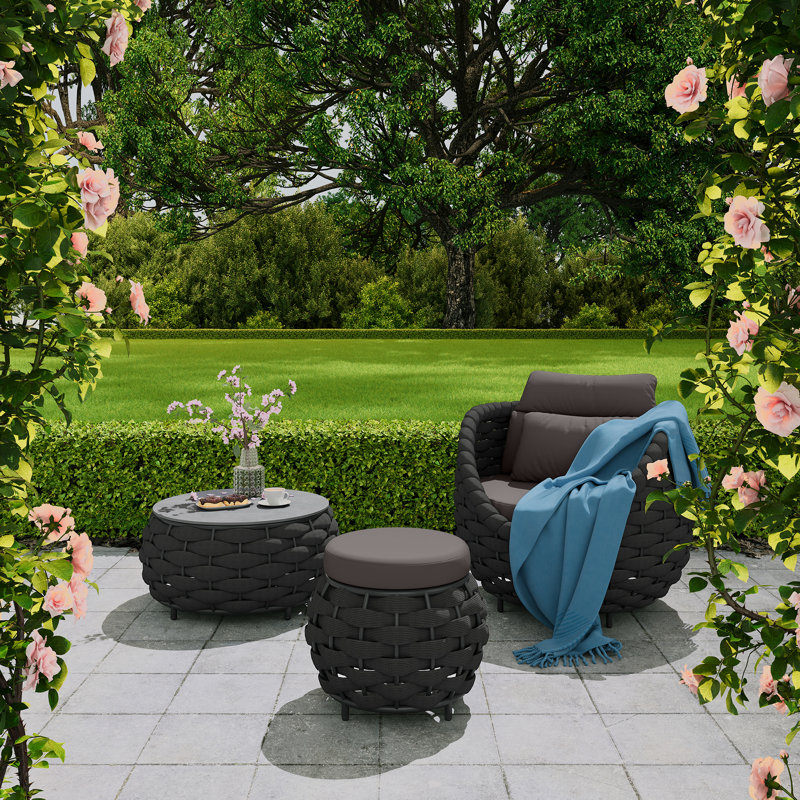  Altuminum Frame 1 - Person PVC-coated polyester Rope Outdoor Lounge Chair and Ottoman With Coffee Table