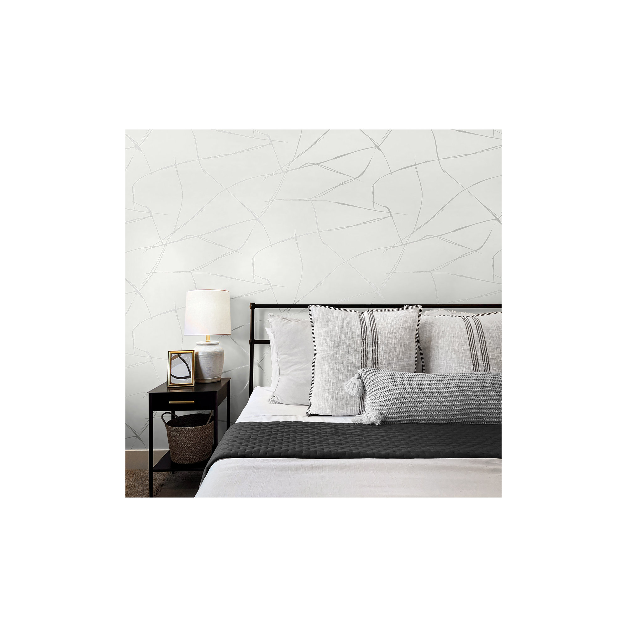 Niseko Modern Abstract Wallpaper, Metallic Chrome