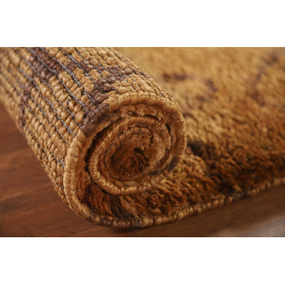 Tapis doré à motif floral abstrait 3 x 5