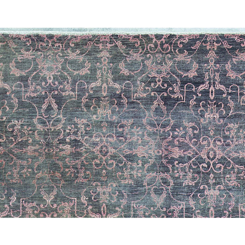 Tapis gris foncé et rouge noué à la main de haute qualité