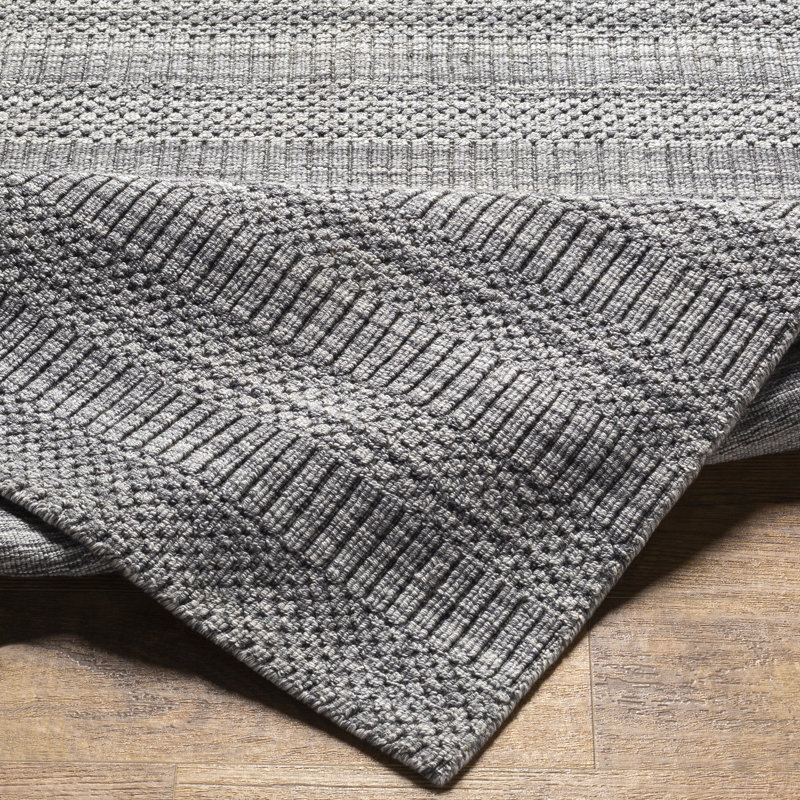 Area Rug in Gray, Rectangle 6' x 9'