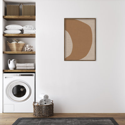 «The Creative Bunch Studio Minimal Modern Organic Abstraction 2», toile de lin hachurée naturelle brune et brune encadrée sur papier par The Creative Bunch Studio