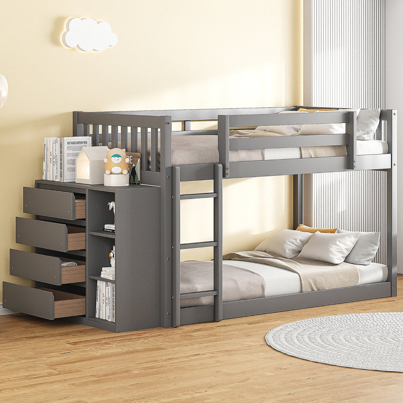 Lit superposé simple au-dessus de simple avec 4 tiroirs et 3 tablettes