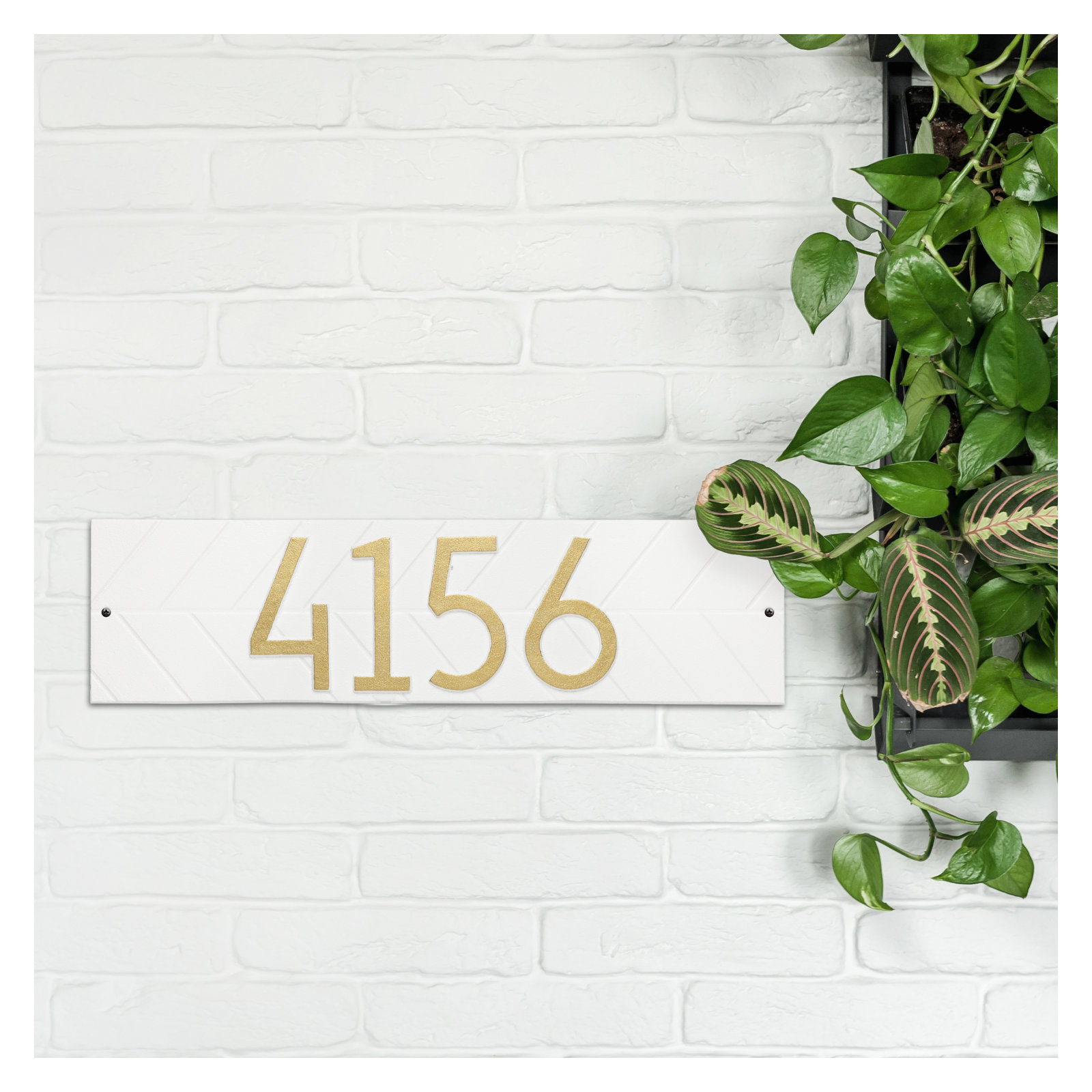 Mid-century Modern Herringbone Wall Plaque, White/Gold, Yes