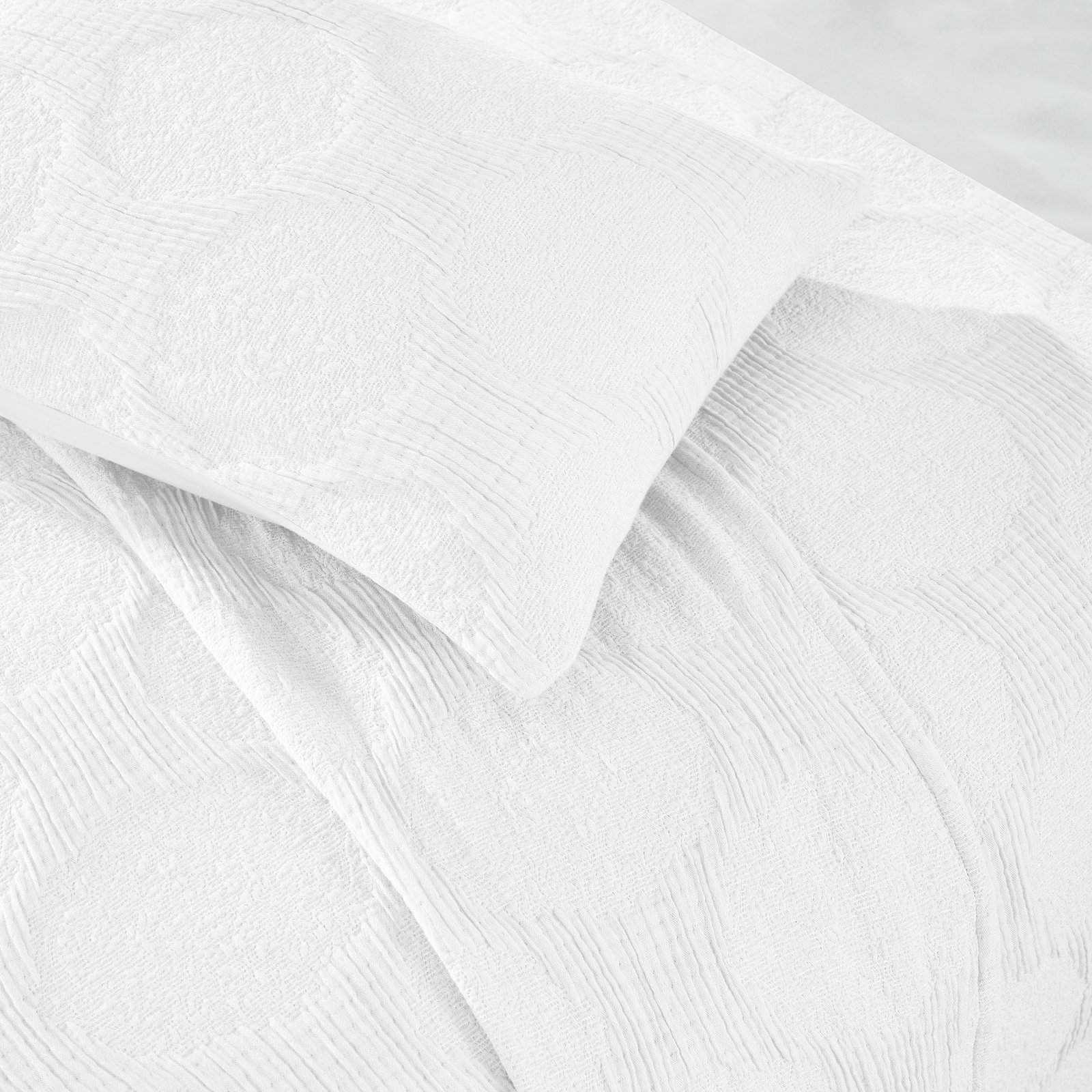 Tanta Cotton Medium Weight Textured Modern Circles Woven Coverlet, Queen Coverlet, White