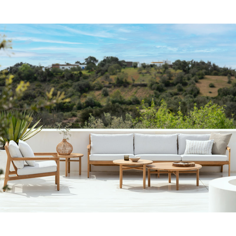 Quatro Outdoor Round Teak, 23.2" Diameter 