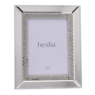 Silver Glass Single Picture Frame - Frames Included: 1