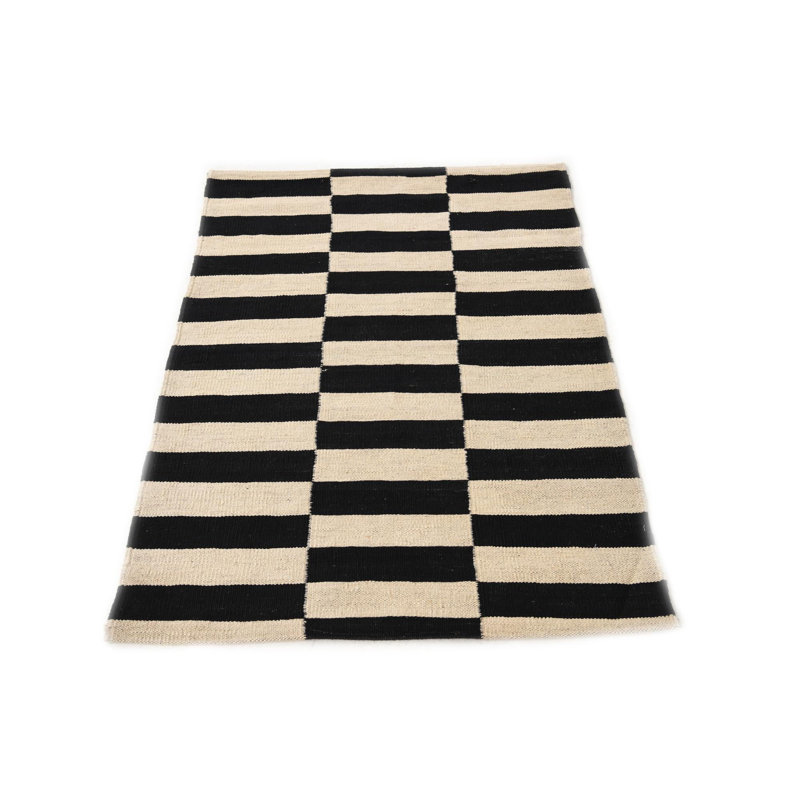 Tapis noir et blanc Noor