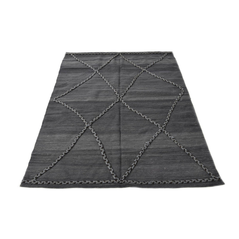 Tapis gris 4 pi 2 po x 5 pi 9 po