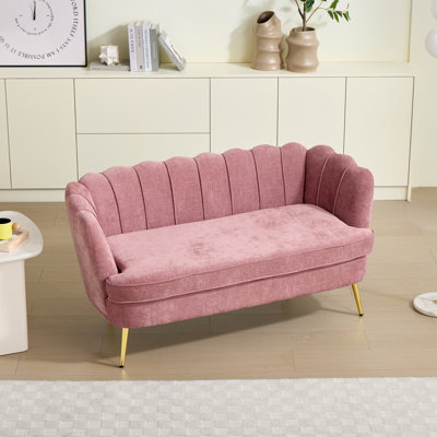 Causeuse moderne rembourrée en velours avec dossier capitonné et accoudoir courbé avec pieds en métal doré pour le salon