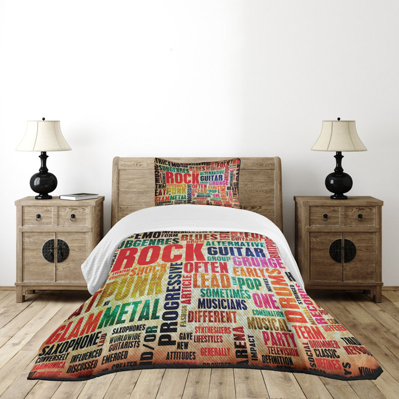 Twin White Quilted Rock 'n' Roll Bedspread Set