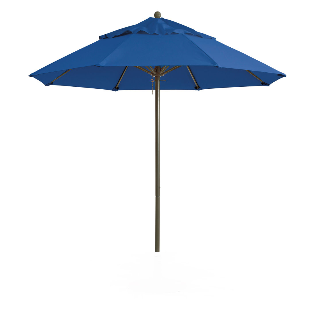 Grosfillex Windmaster 9' Round Umbrella Grosfillex Expert Fabric 