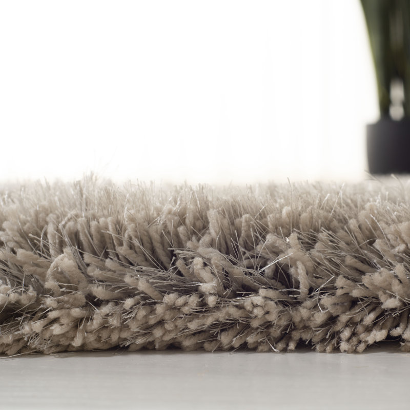 Pihu Shag Hand Tufted Performance Solid Color Rug, Rectangle 3' x 5'