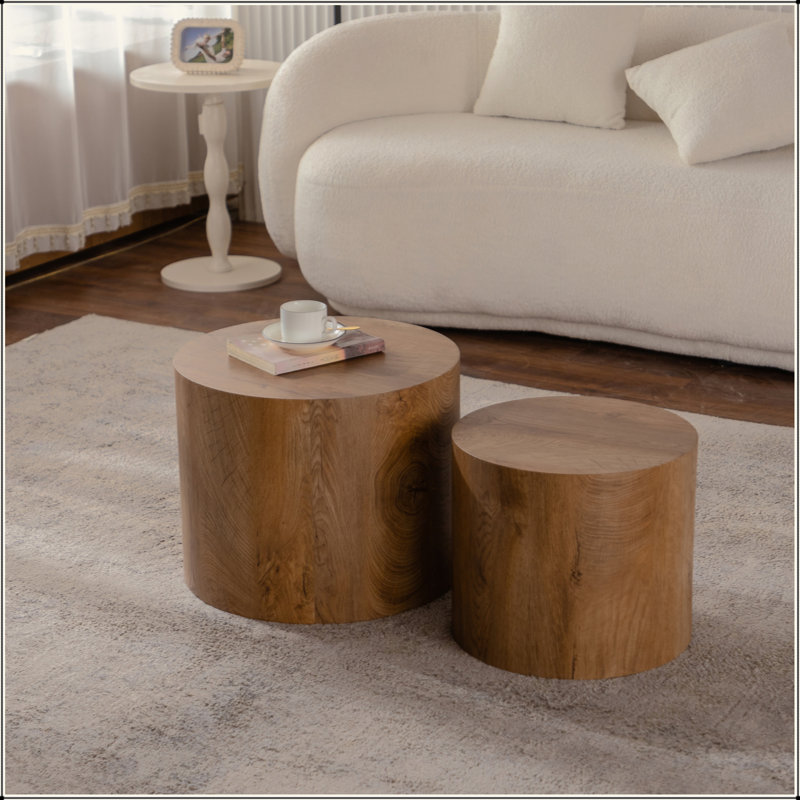 Ensemble de 2 tables basses gigognes rondes, tables d'appoint gigognes latérales modernes en panneaux de particules industriels, table à assembler en grain de bois imperméable et résistant à l'usure pour petit espace salon chambre bureau chambre d'enfant