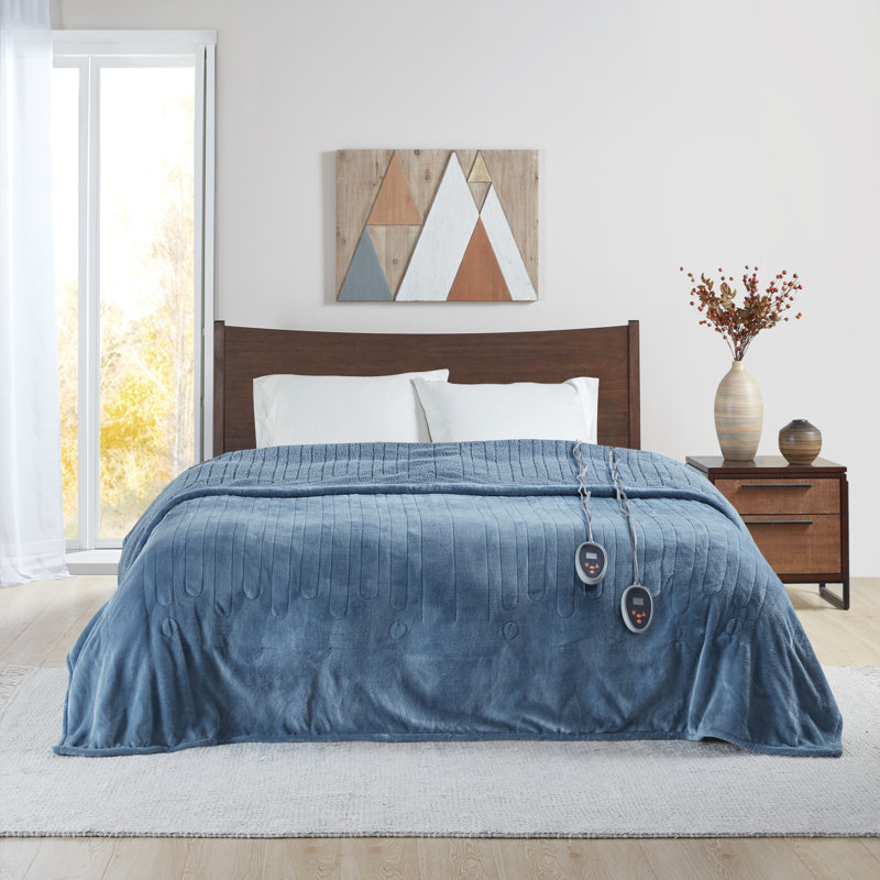 Twin Blue Reversible Plush Heated Blanket