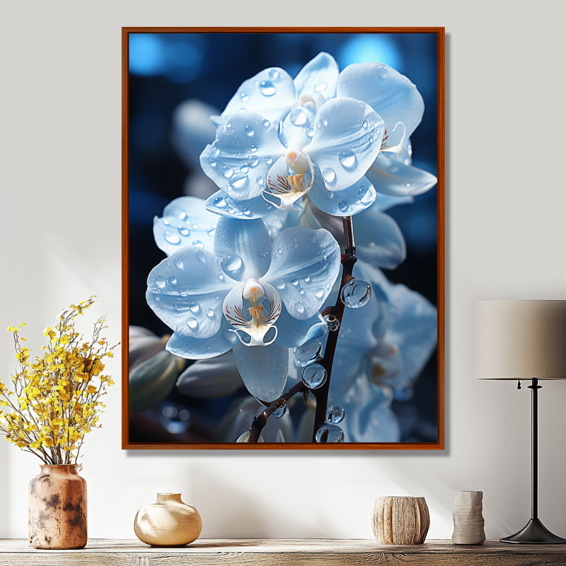 «Walta Blue White Flower Field Pearlescent Orchids», reproduction d'art sur toile encadrée, H 32 po x l 16 po x P 1 po