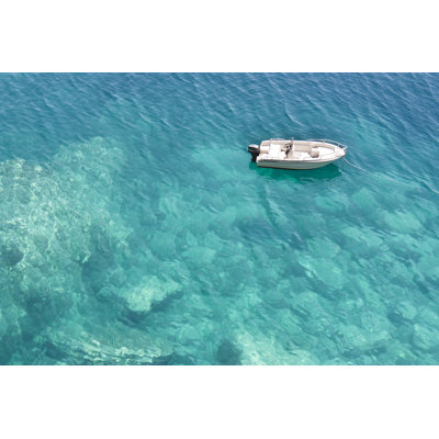 «Speedboat Anchored» par Alexlinch - Photographie sur toile tendue