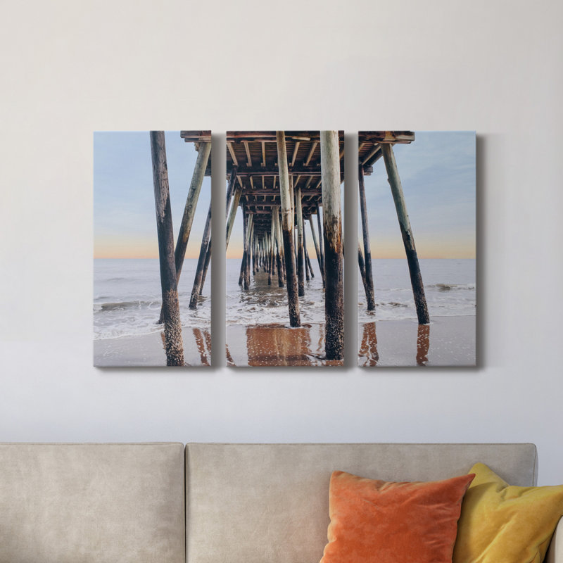 Under the Pier - Photographie de toile tendue 3 pièces, H 36 po x l 72 po x P 1 po