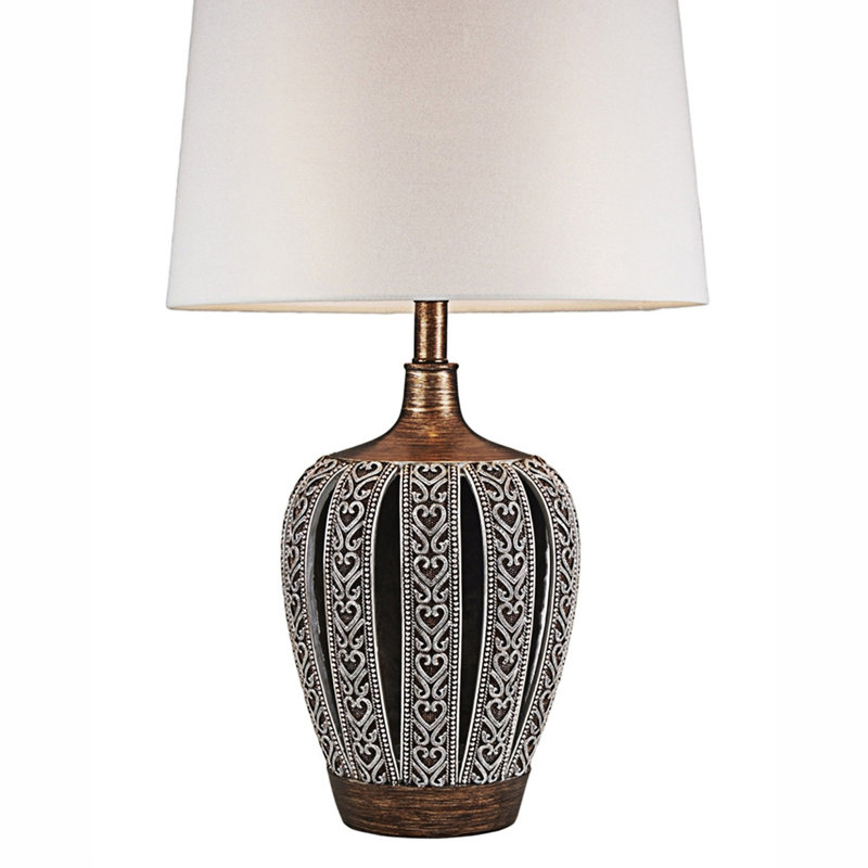 Derverger Resin Table Lamp