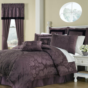 Modern & Contemporary Damask Bedding Set
