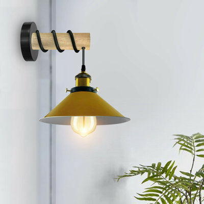 Cielito Armed Sconce