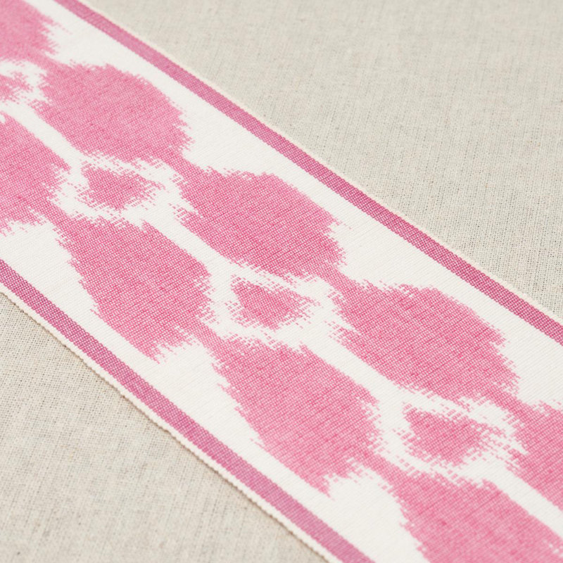 Telia Tape, Pink