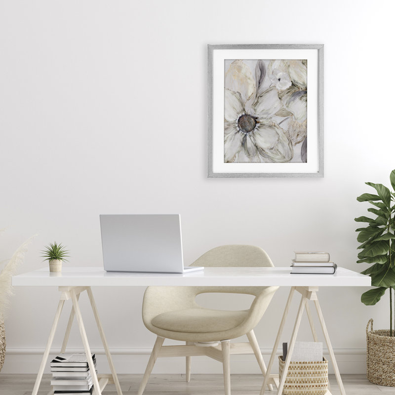«Neutral Sandstone Blooms», reproduction d'art sous verre, design par Carol Robinson, Cadre de ferme gris, H 21 po x l 17 po