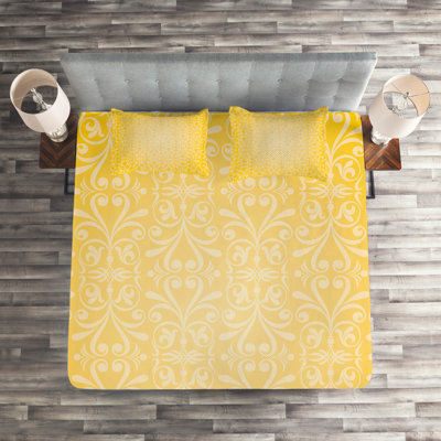 Motifs Farmhouse / Country Damask Coverlet