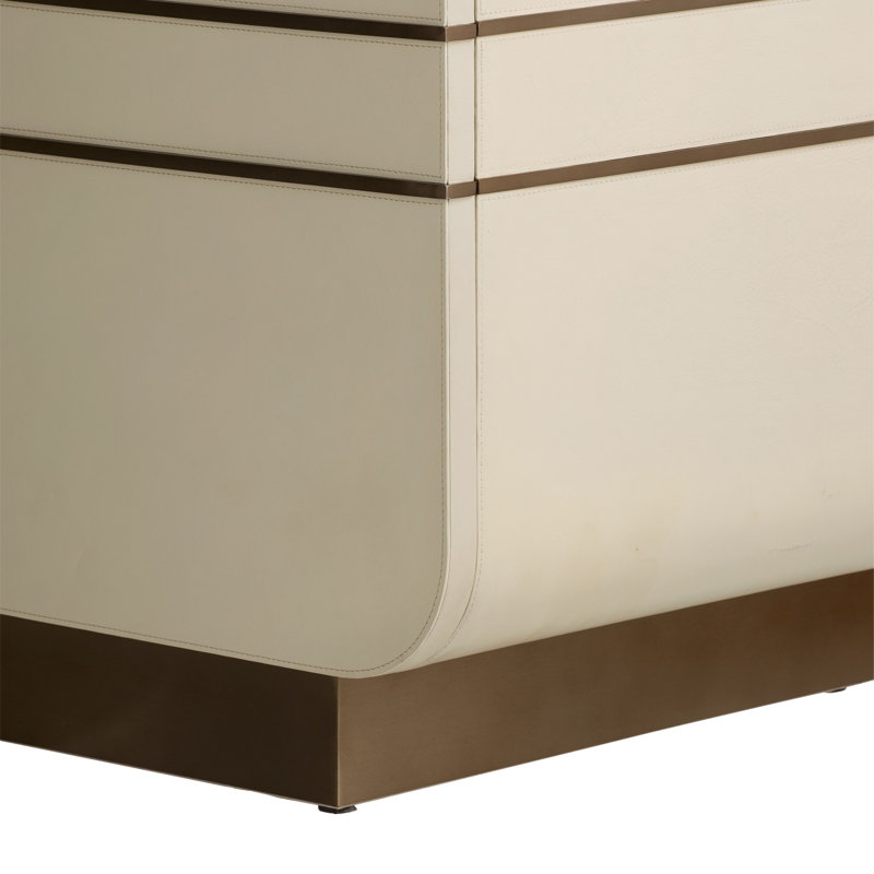 Montevito 84.5'' W Credenza
