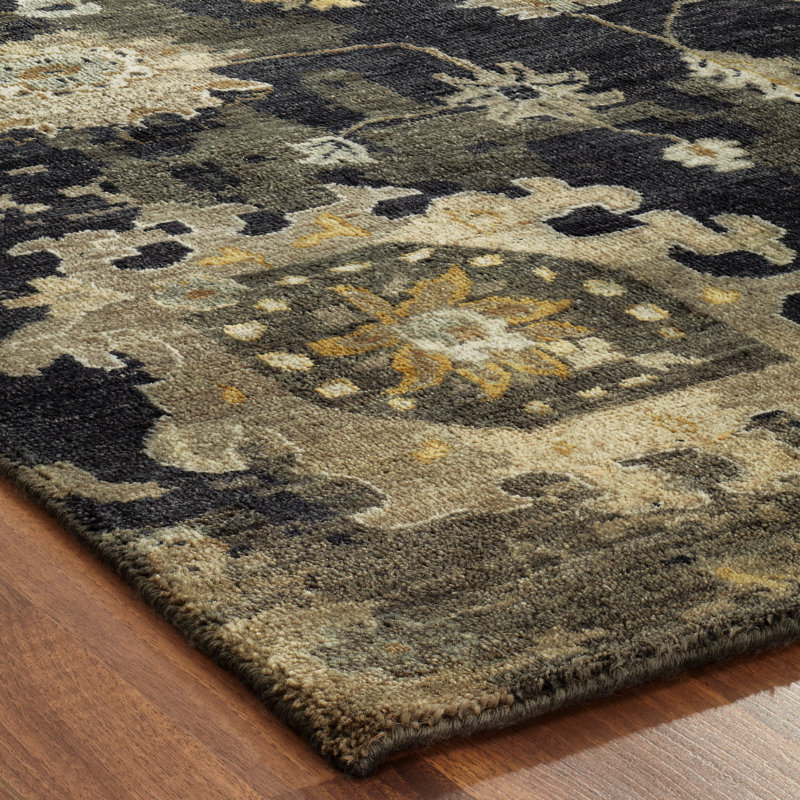 Darreyl Hand Knotted Wool Area Rug in Black, Rectangle 9' x 12'