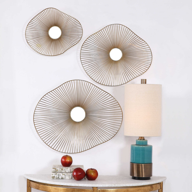 Traditional Abstract Wall Decor on Metal