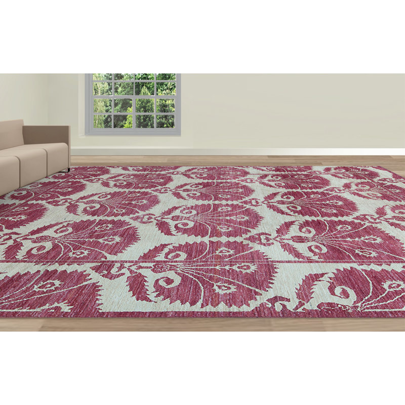 Hand Woven Wool Floral Area Rug