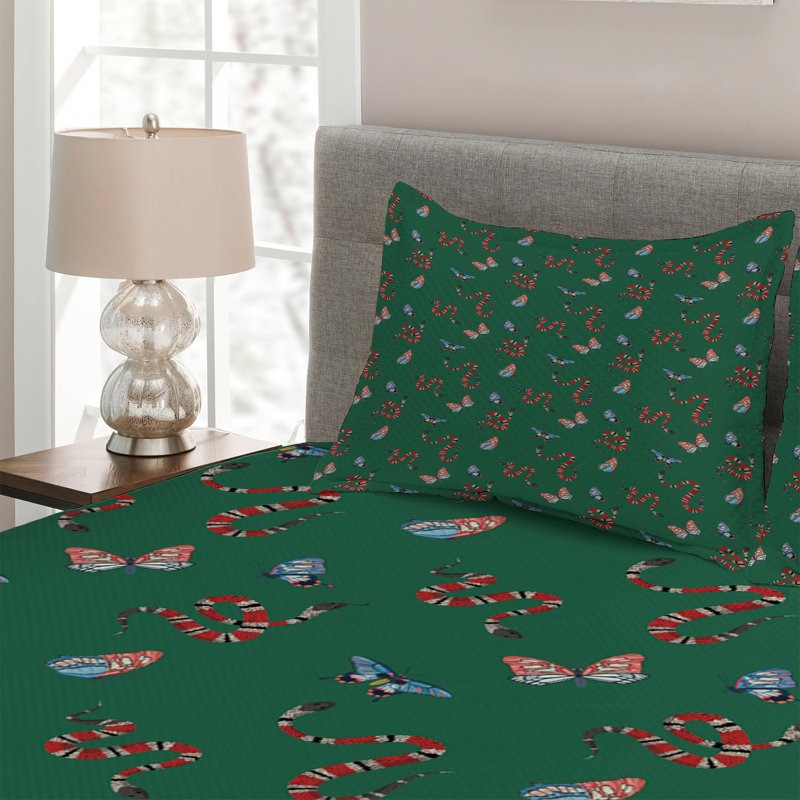 Farmhouse / Country Coverlet