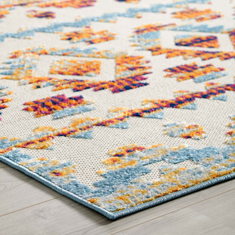 Takara Diamond Trellis 5'x8' Multicolor Indoor/Outdoor Rug