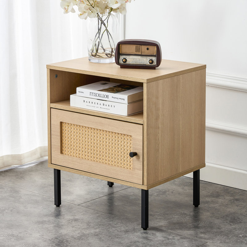 Armoire de chevet en rotin japonais