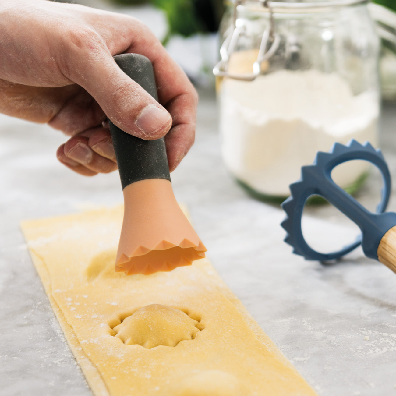 BergHOFF Leo Ravioli Stamp