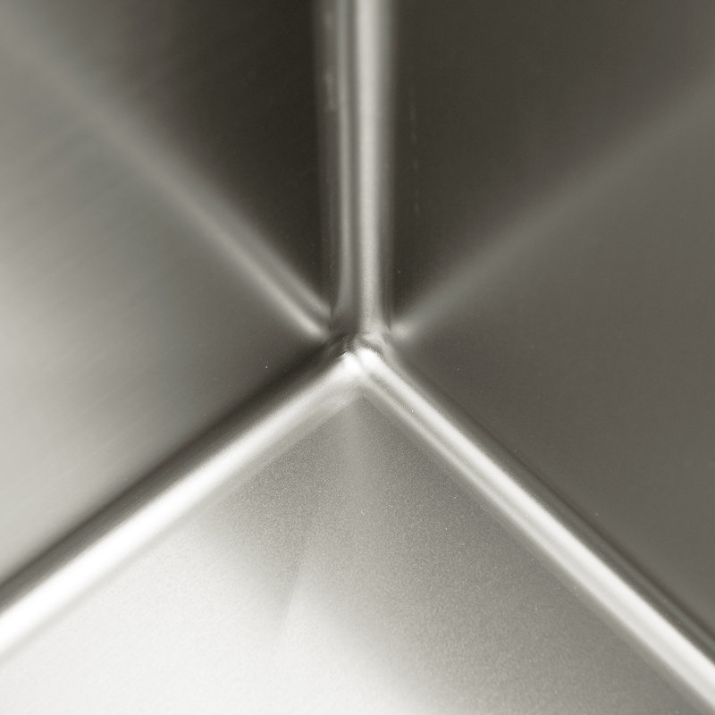 Nano, Gris pistolet brossé