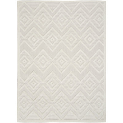 Foundry Select Versatile Diamond Ivory/White Indoor/Outdoor Area Rug