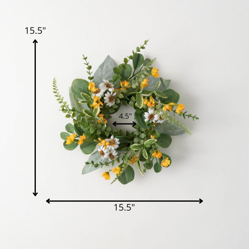 Couronne de fleurs artificielles marguerite et souci, H 15,5 po x l 15,5 po x P 5,25 po