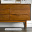 Commode d'appoint en chêne de style scandinave