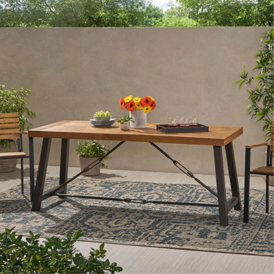 Table de salle à manger d'extérieur