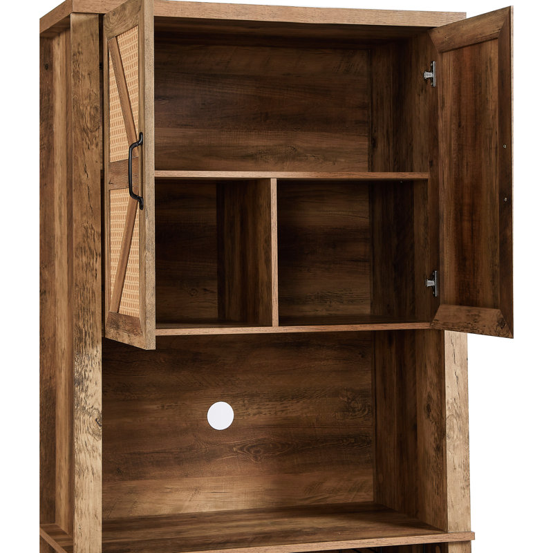 Grande armoire en bois avec tablettes imprimées en 3D et tablettes intérieures en chêne rustique