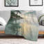 Jeté en flanelle de luxe Lake Tree Reflection, couverture douce et douce pour le salon-134404601
