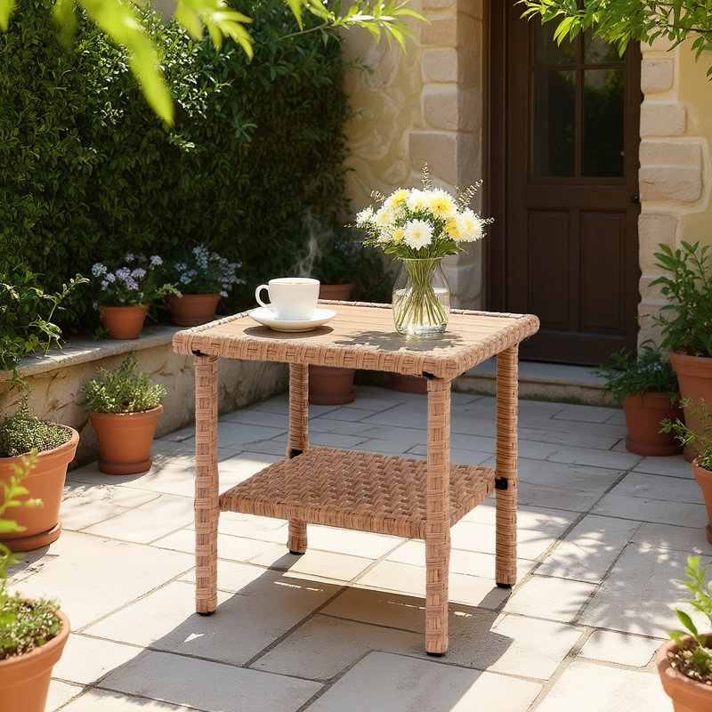 Table d'appoint d'extérieur en rotin
