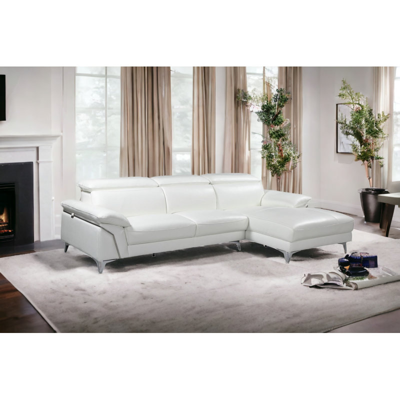 White Italian Leather L Shaped Two Piece Sofa and Chaise Sectional White Italian Leather L Shaped Two Piece Sofa and Chaise Sectional