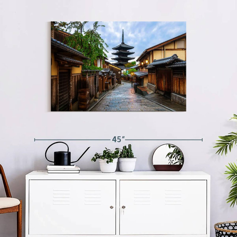 Lilie Sannenzaka Street, Kyoto, H 24 po x l 36 po