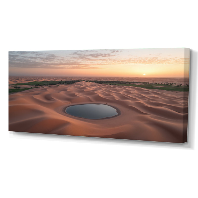 Une vue aérienne du désert du Sahara avec sable - art mural sur toile, H 28 po x l 60 po, Toile tendue, Ne s’applique pas